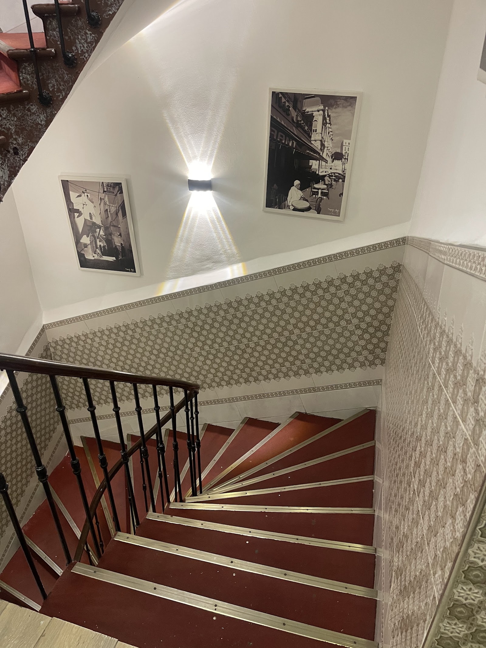 Suite — Hôtel de la Poste — Alger Centre
