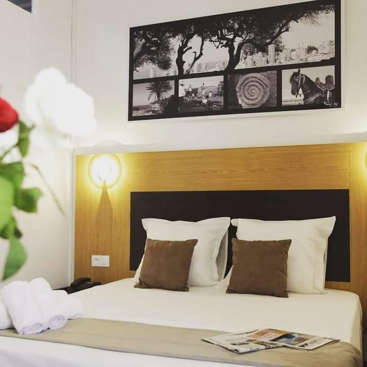 Chambre Double — Hôtel de la Poste — Alger Centre